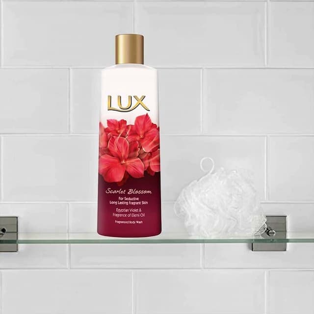 Lux Scarlet Blossom Body Wash With Egyptian Violet And Elemi Oil - 235ml