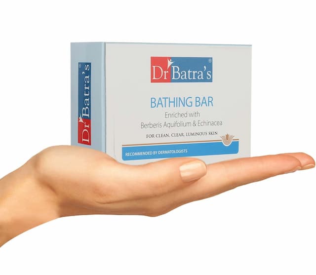 Dr Batra'S Bathing Bar Enriched With Berberis Aquifolium & Echinacea - 125 Gm