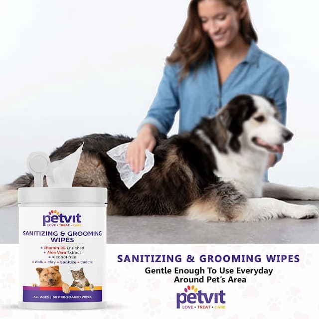 Petvit Cleansing & Grooming Wipes For Dog And Cat Enriched With Vitamin B5 & Aloe Vera - 50 Wipes