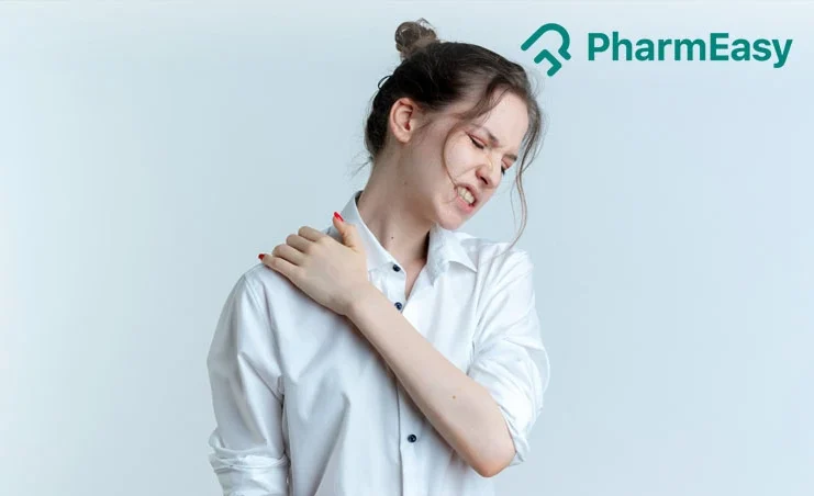 right shoulder pain in women